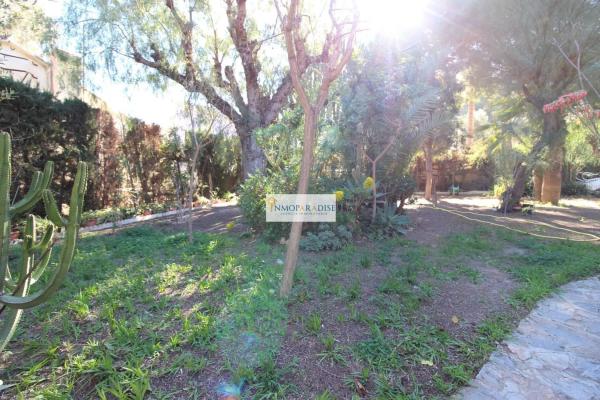 Casa independiente en calle Lisboa