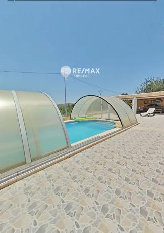 Casa independiente en calle Islas Galápagos