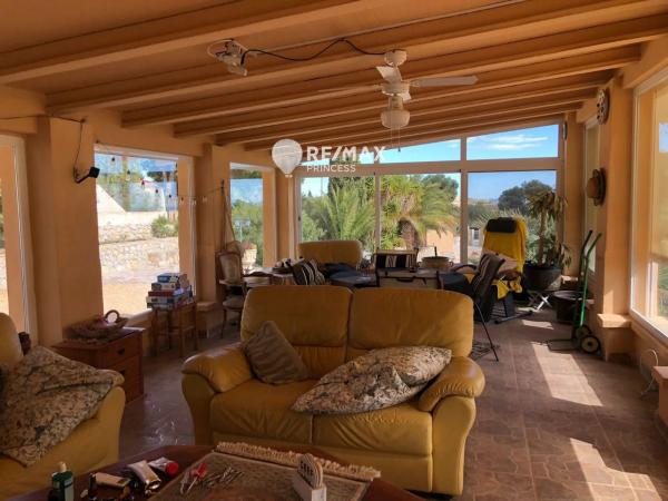 Casa independiente en calle Islas Galápagos