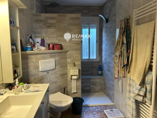 Casa independiente en calle Islas Galápagos