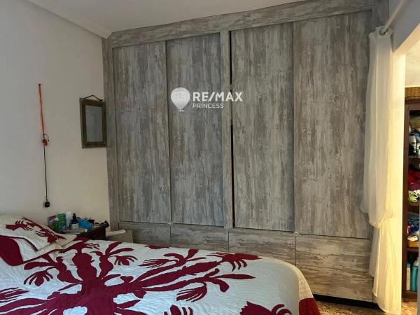 Casa independiente en calle Islas Galápagos