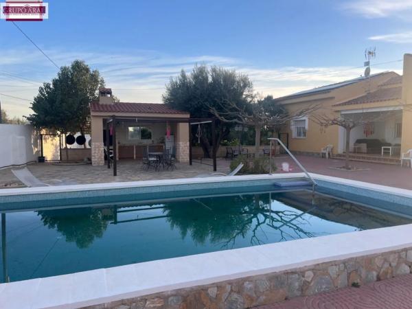 Casa independiente en calle Miranda, 2 -10