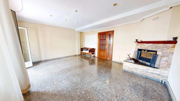 Chalet adosado en Pasatge Monóvar