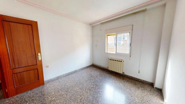 Chalet adosado en Pasatge Monóvar