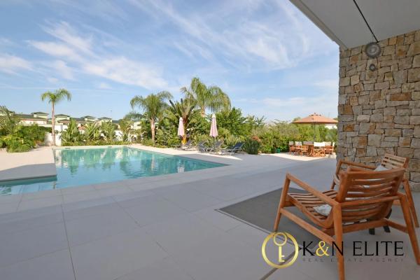 Casa independiente en calle Músic Josep Serrano