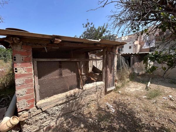 Casa independiente en paseo de la Constitució