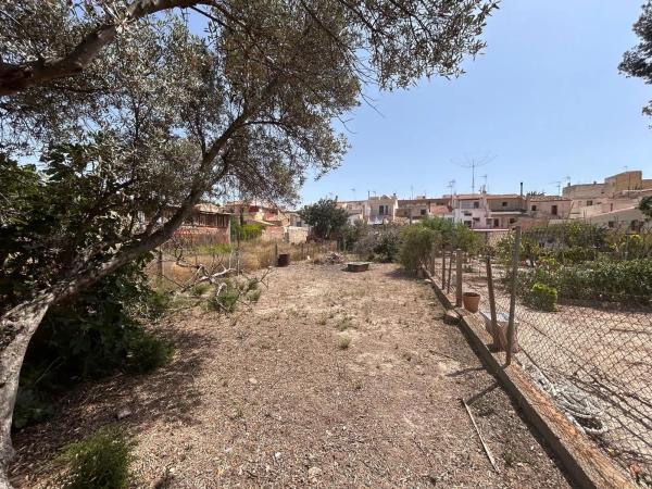 Casa independiente en paseo de la Constitució