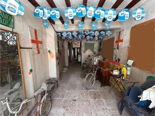 Casa independiente en paseo de la Constitució