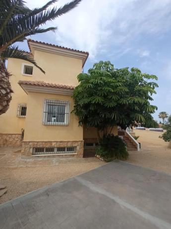 Casa independiente en calle de l'Espígol