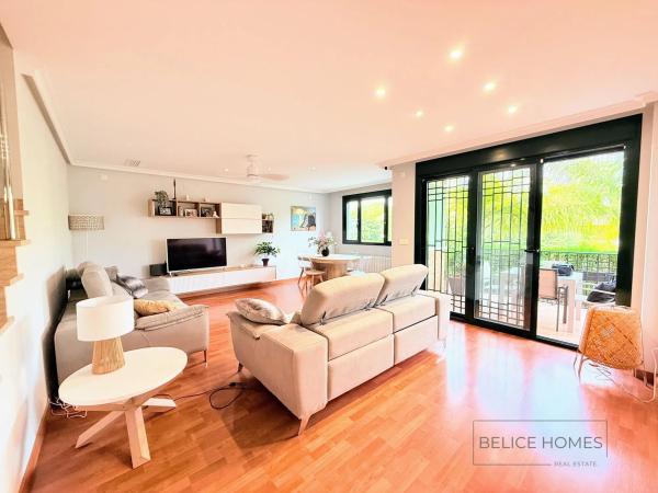 Chalet pareado en calle del Bonitol