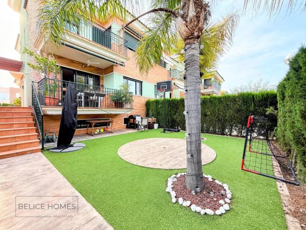 Chalet pareado en calle del Bonitol