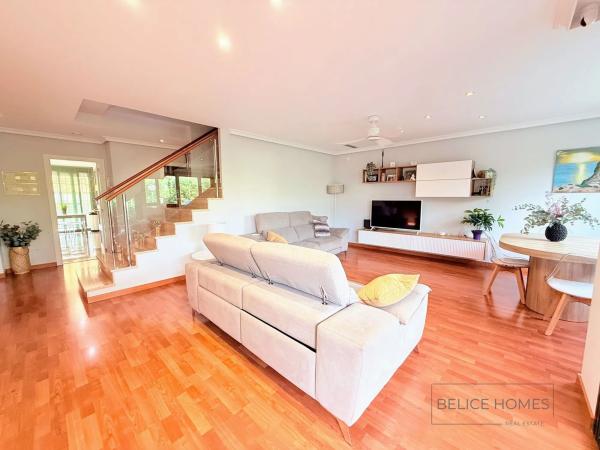 Chalet pareado en calle del Bonitol