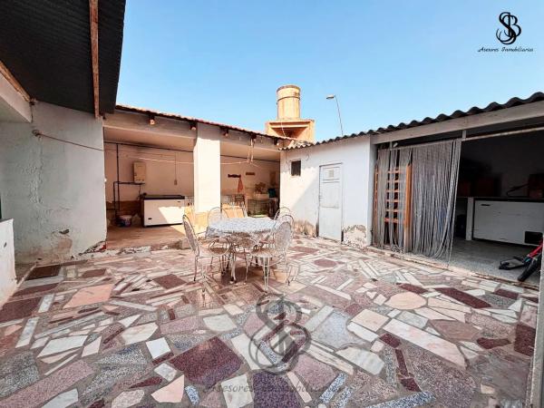 Casa independiente en avenida Gran Via Valencia