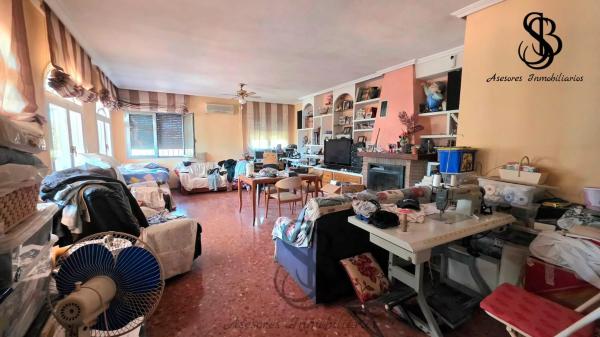 Casa independiente en calle de l' Andalucita