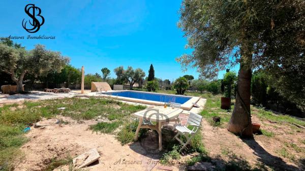 Casa independiente en calle de l' Andalucita