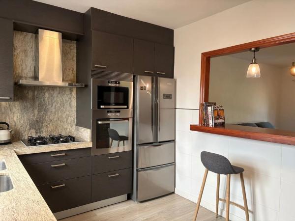 Chalet adosado en calle la Font de la Cibeles, 7