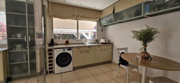 Casa independiente en calle Font del Salmitre