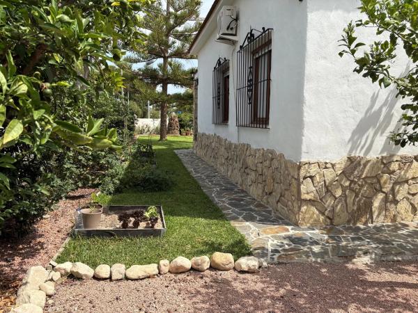 Casa independiente en calle Font de la Cava, 12