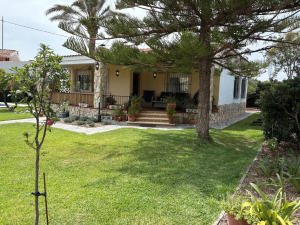 Casa independiente en calle Font de la Cava, 12