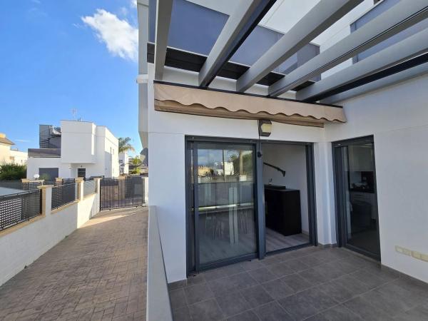 Casa independiente en calle la Font del Pouet