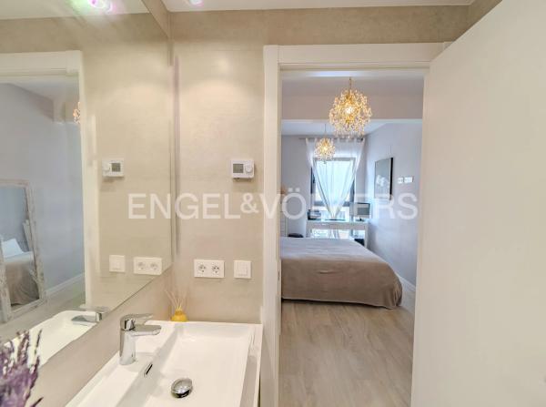 Piso en calle Pedagoga Amelia Asensi Beviá, 1