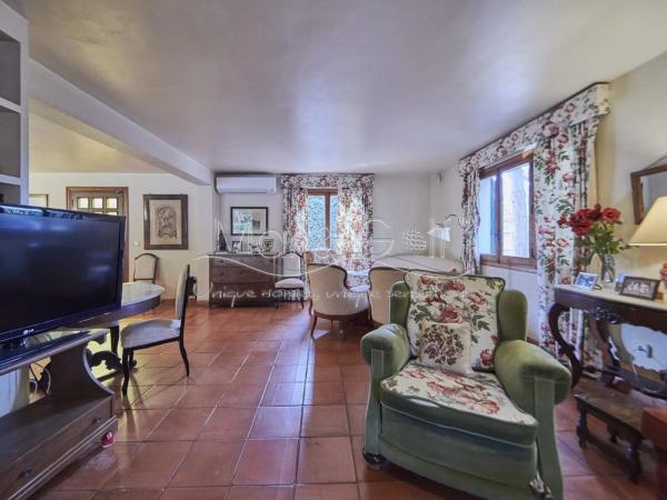 Casa independiente en calle Vistalmar, 2 -14