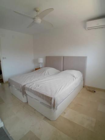 Chalet adosado en avenida Capiscol, 18