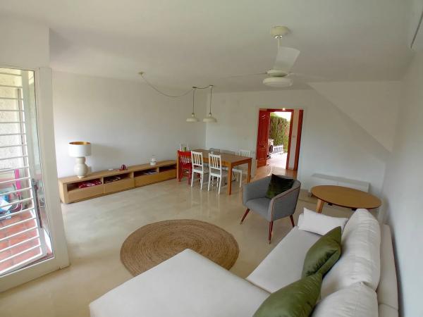 Chalet adosado en avenida Capiscol, 18