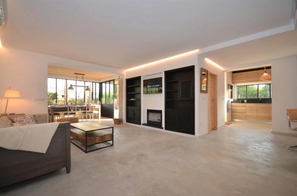 Casa independiente en camino de Marco