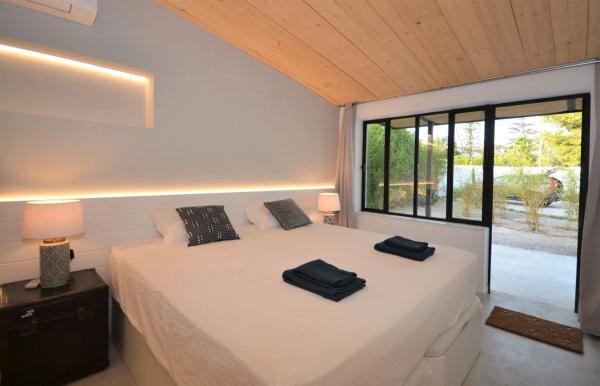 Casa independiente en camino de Marco