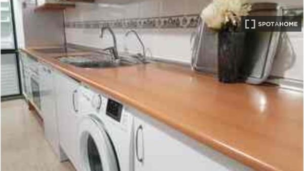 Estudio en alquiler en El Campello, Alicante