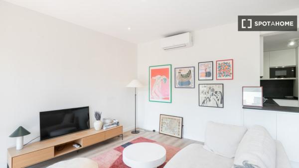 Piso de 1 habitación en alquiler en la Nova Esquerra, Barcelona