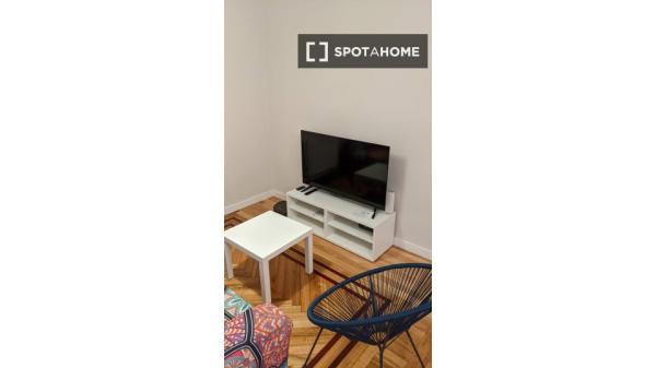 Piso en alquiler de 4 habitaciones en Indautxu, Bilbao