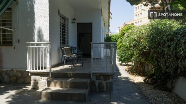 Apartamento de 4 habitaciones en alquiler en San Pedro del Pinatar