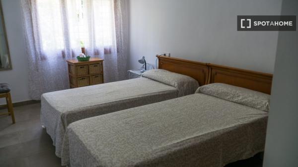 Apartamento de 4 habitaciones en alquiler en San Pedro del Pinatar