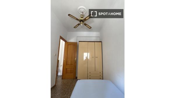 Zimmer in einer Wohngemeinschaft in Aldaia