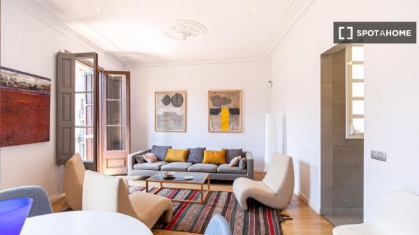 Apartamento de 3 dormitorios en alquiler en La Dreta de l'Eixample