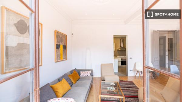 Apartamento de 3 dormitorios en alquiler en La Dreta de l'Eixample
