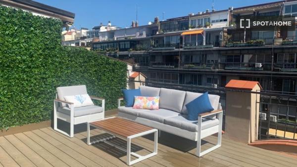 Piso de 2 habitaciones en alquiler en Ríos Rosas, Madrid