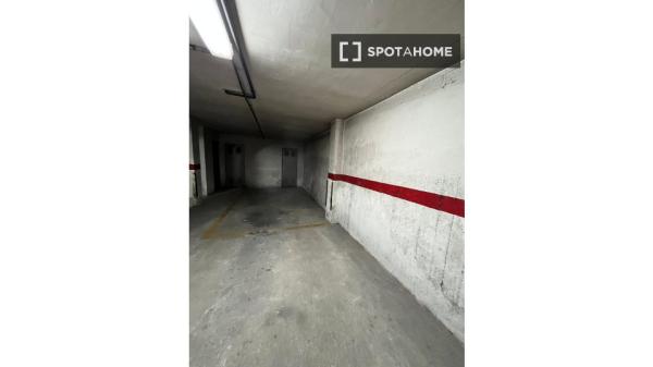 Piso de 3 dormitorios en alquiler en Murcia