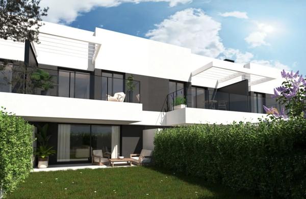 Chalet adosado en venta en calle Igualdad, 121