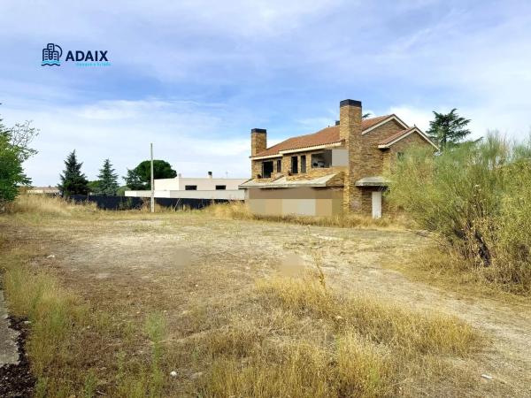 12 Chalets Pareados Quijorna