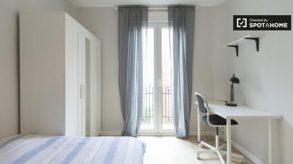 Moderno apartamento de 3 dormitorios en alquiler en Delicias, Madrid