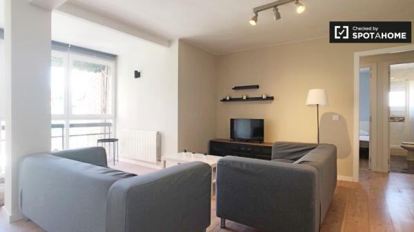 Sonniges Zimmer zur Miete in Aluche, Madrid