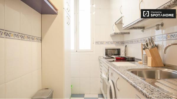 Piso de 3 dormitorios en alquiler en Chueca, Valencia