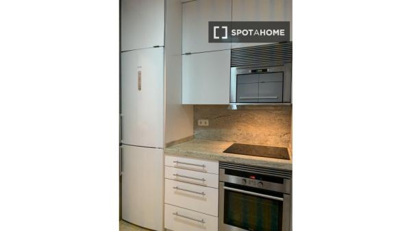 Piso de 3 habitaciones en alquiler en El Campello, Alicante