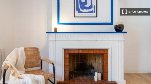 Habitación en piso compartido en barcelona.