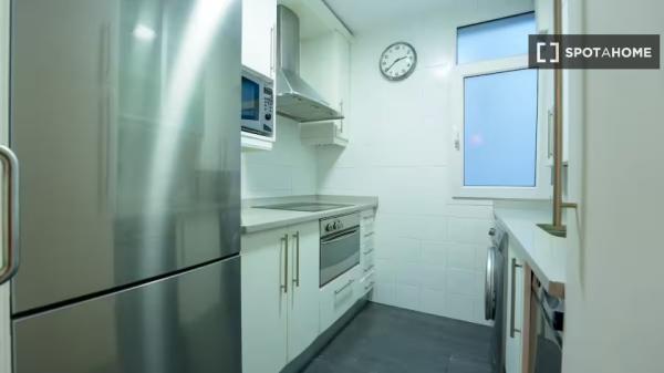 Piso de 2 dormitorios en alquiler en Santander