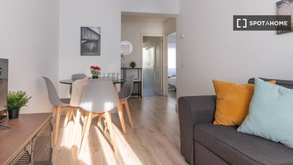 Piso de 2 dormitorios en alquiler en Santander