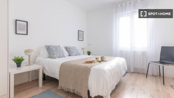 Piso de 2 dormitorios en alquiler en Santander